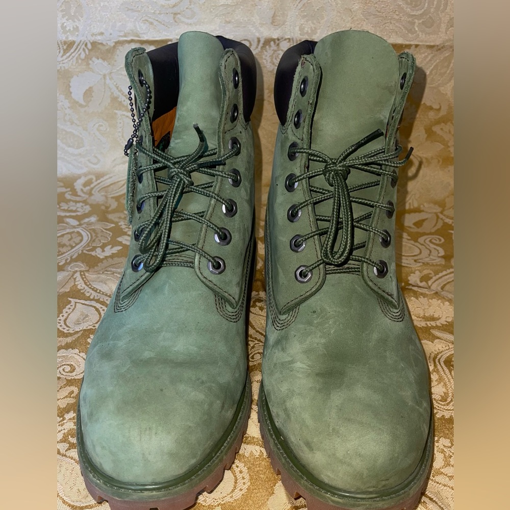 TIMBERLAND BOOTS